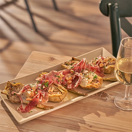Alcachofas con paletilla